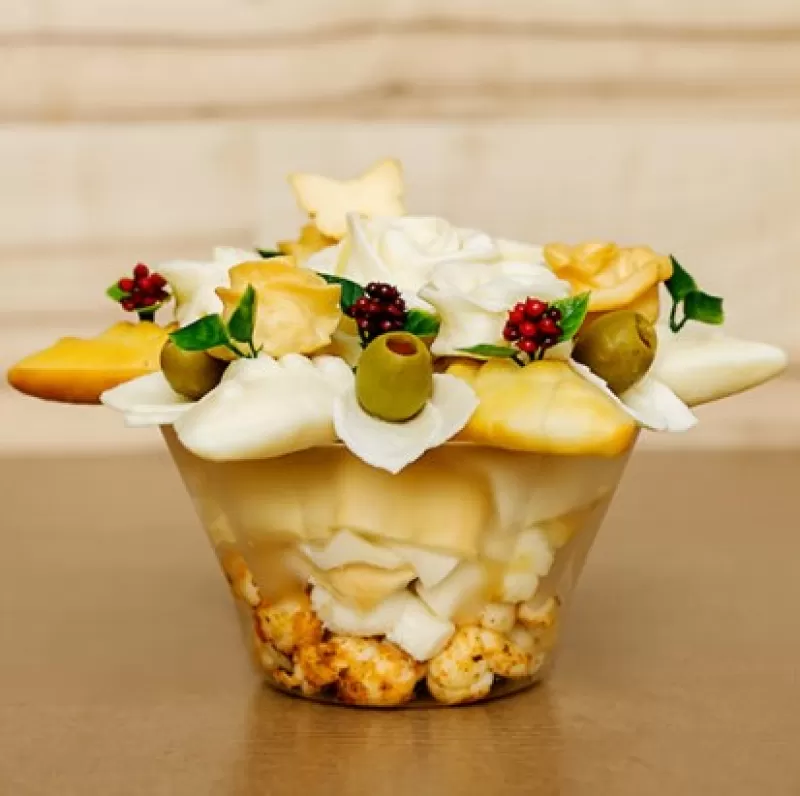 Sýrová kytka s pichlavými vajíčky