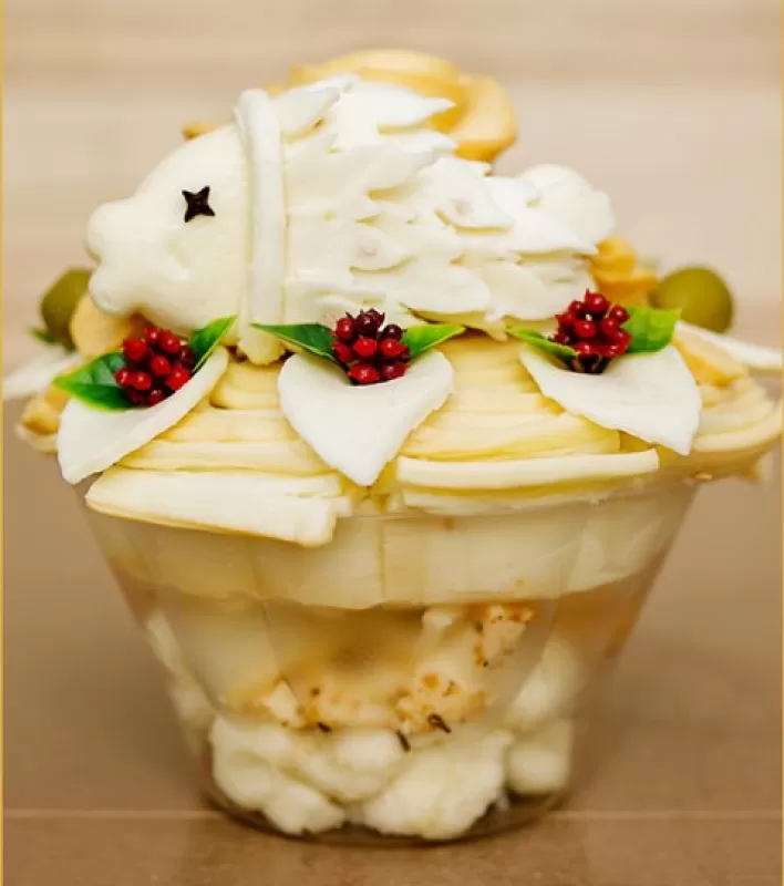 Sýrová kytka s rybou